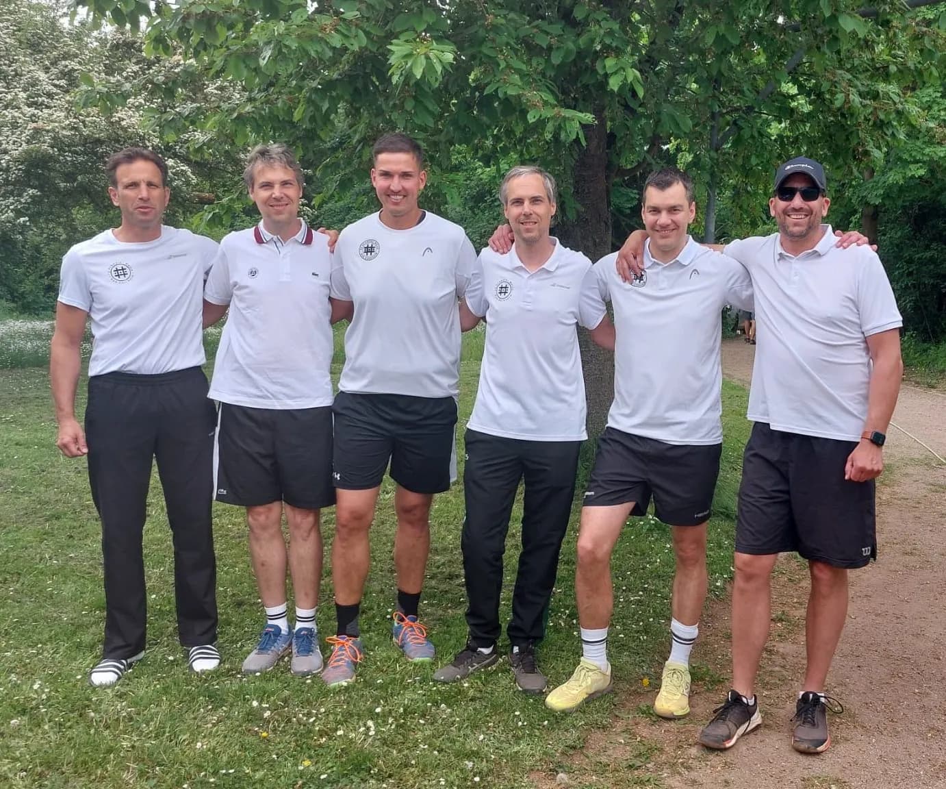 Unsere Herren 40