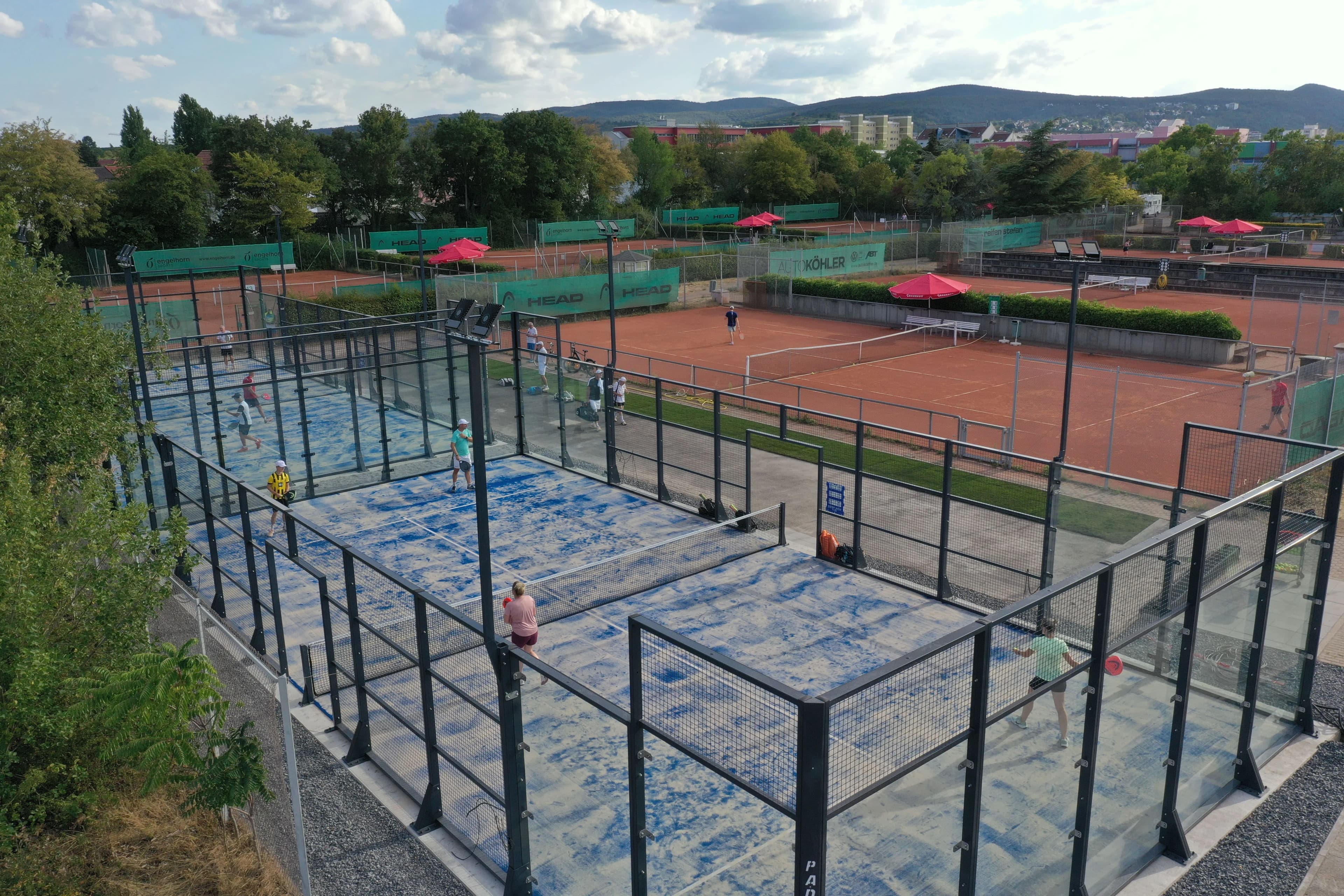 Herobild für Unsere neuen Padel-Plätze