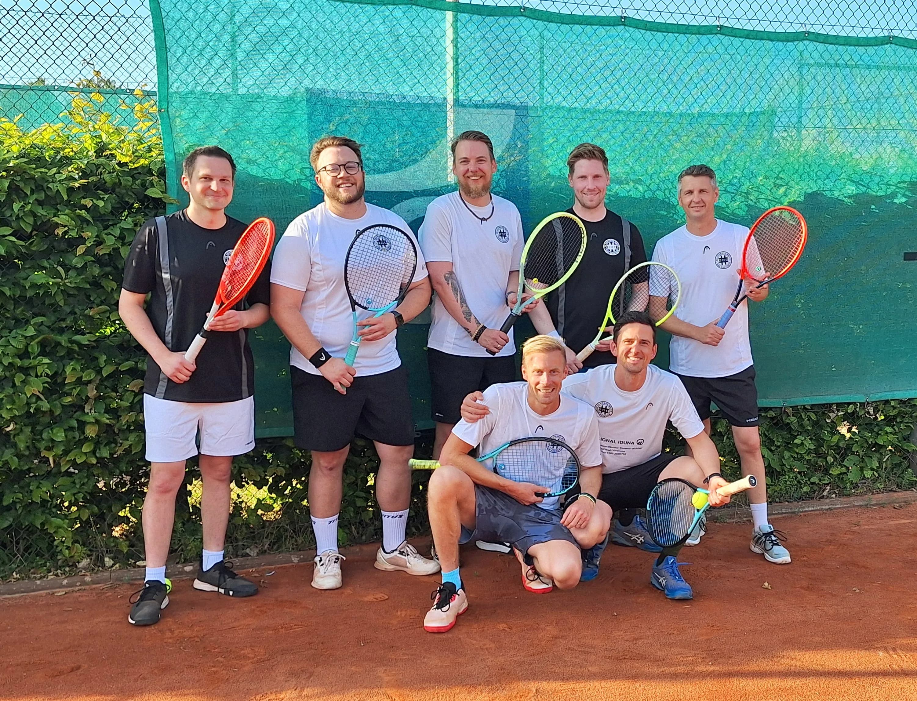 Unsere Herren 30